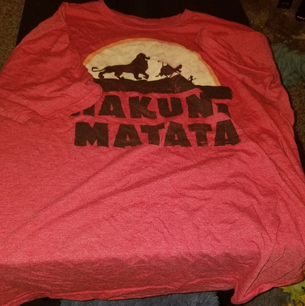 XL target disney lion king hakuna matata t shirt